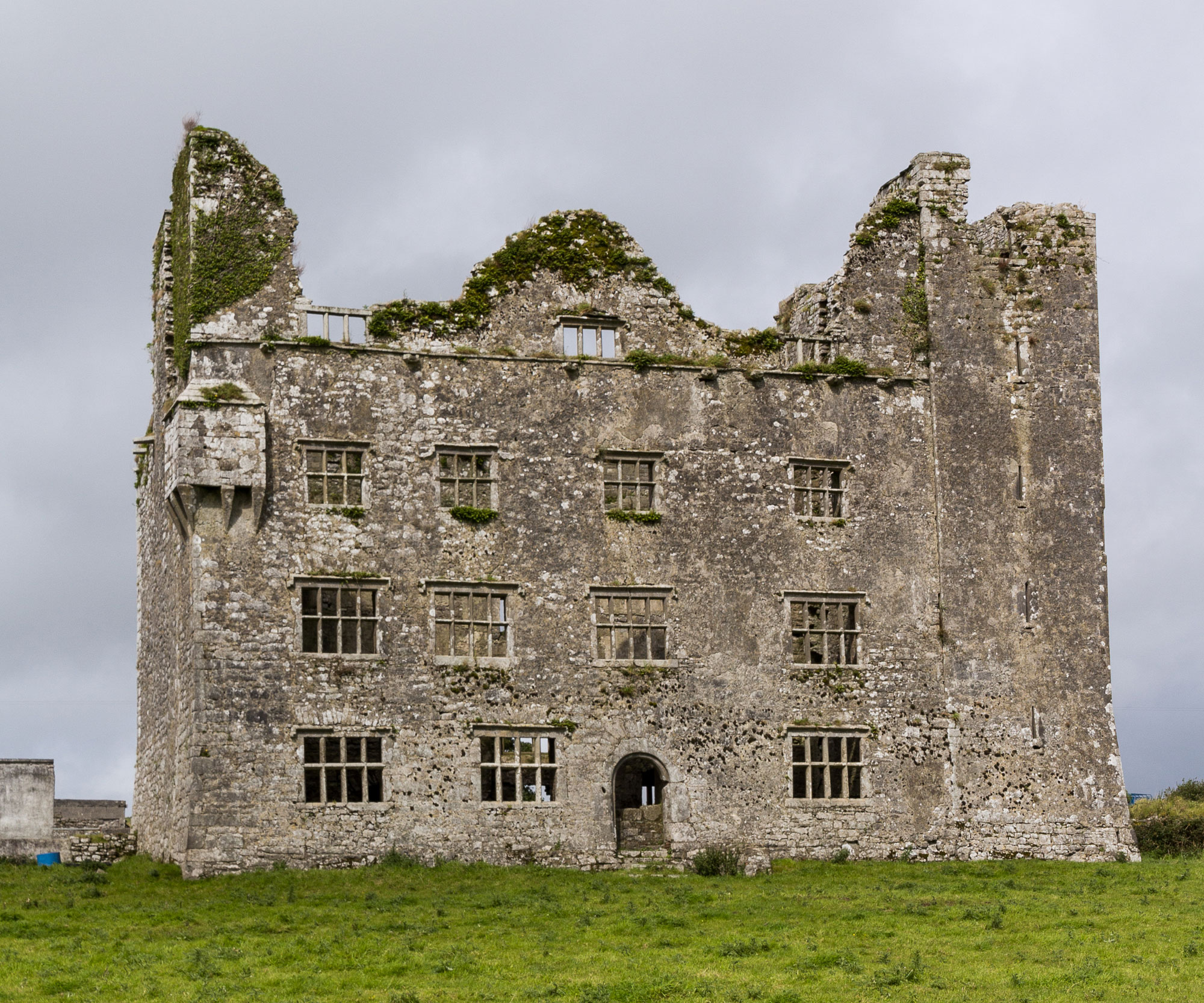 Leamaneh Castle (Photo License CC-BY-SA-4.0)